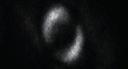 Bức ảnh hiện tượng vướng lượng tử thứ Einstein gọi là “tác động ma quái”